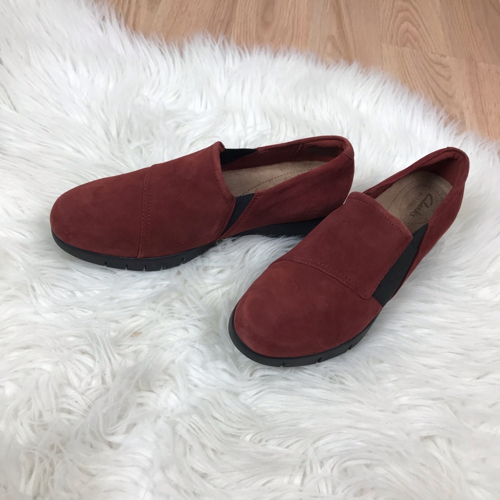 Clarks - Daelyn Monarch Slip-On - Size 5 1/2 - NEW